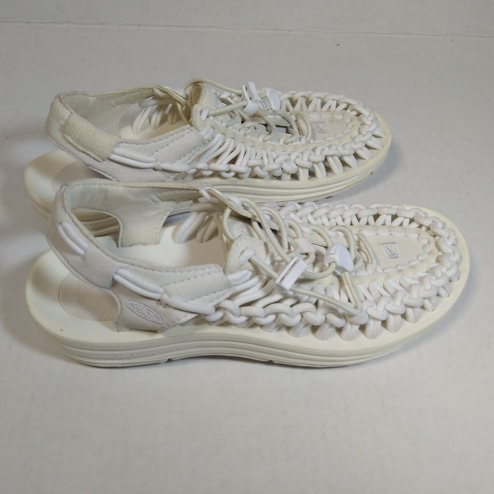 Keen Uneek Sandals Hiking Size 6.5 7 White  Hiking